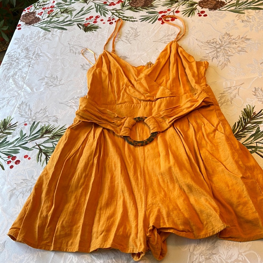 Fashion nova romper